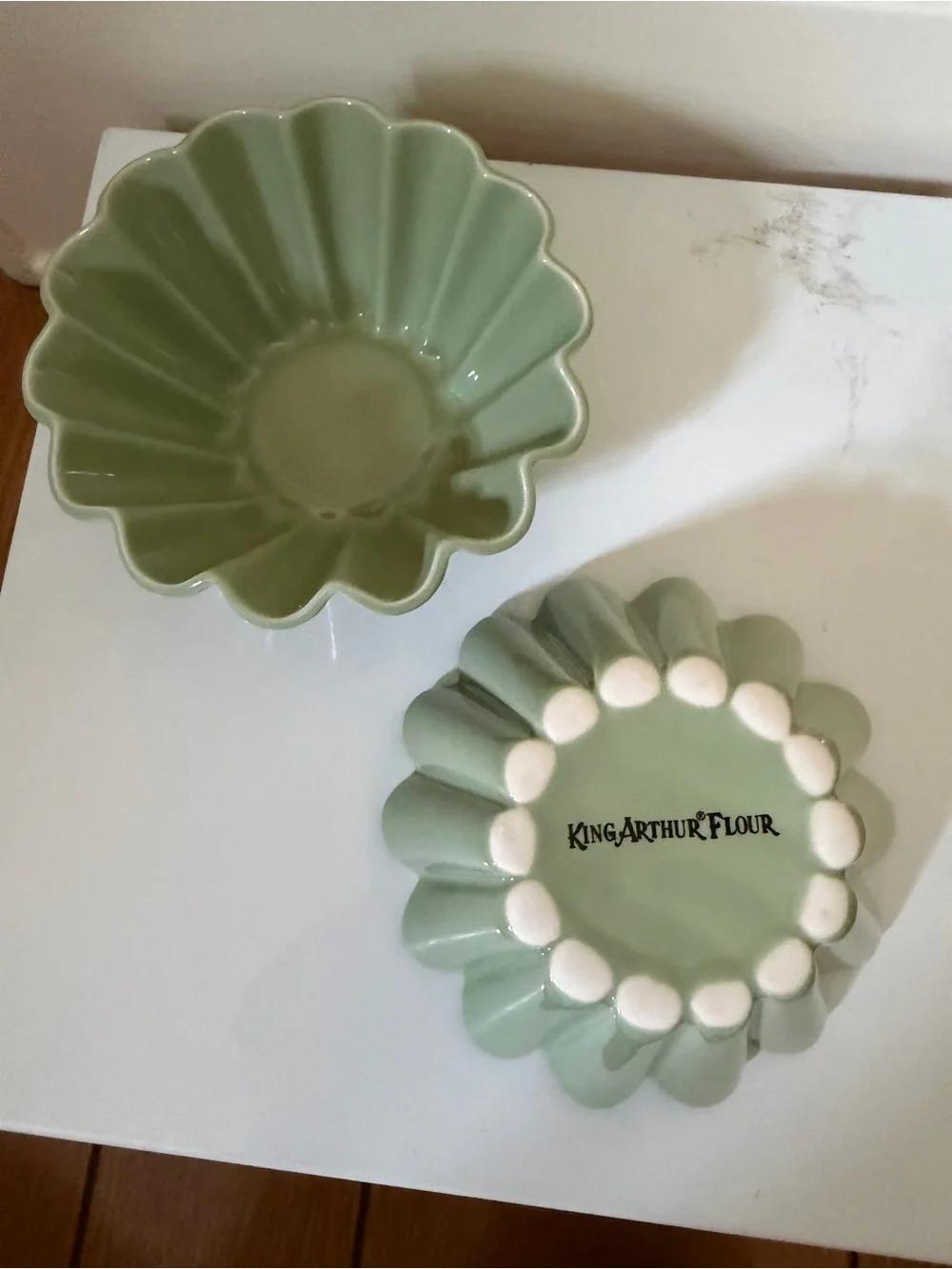 King Arthur Flour multi colored fluted dessert ramekins / bowls set of 8 NWOT